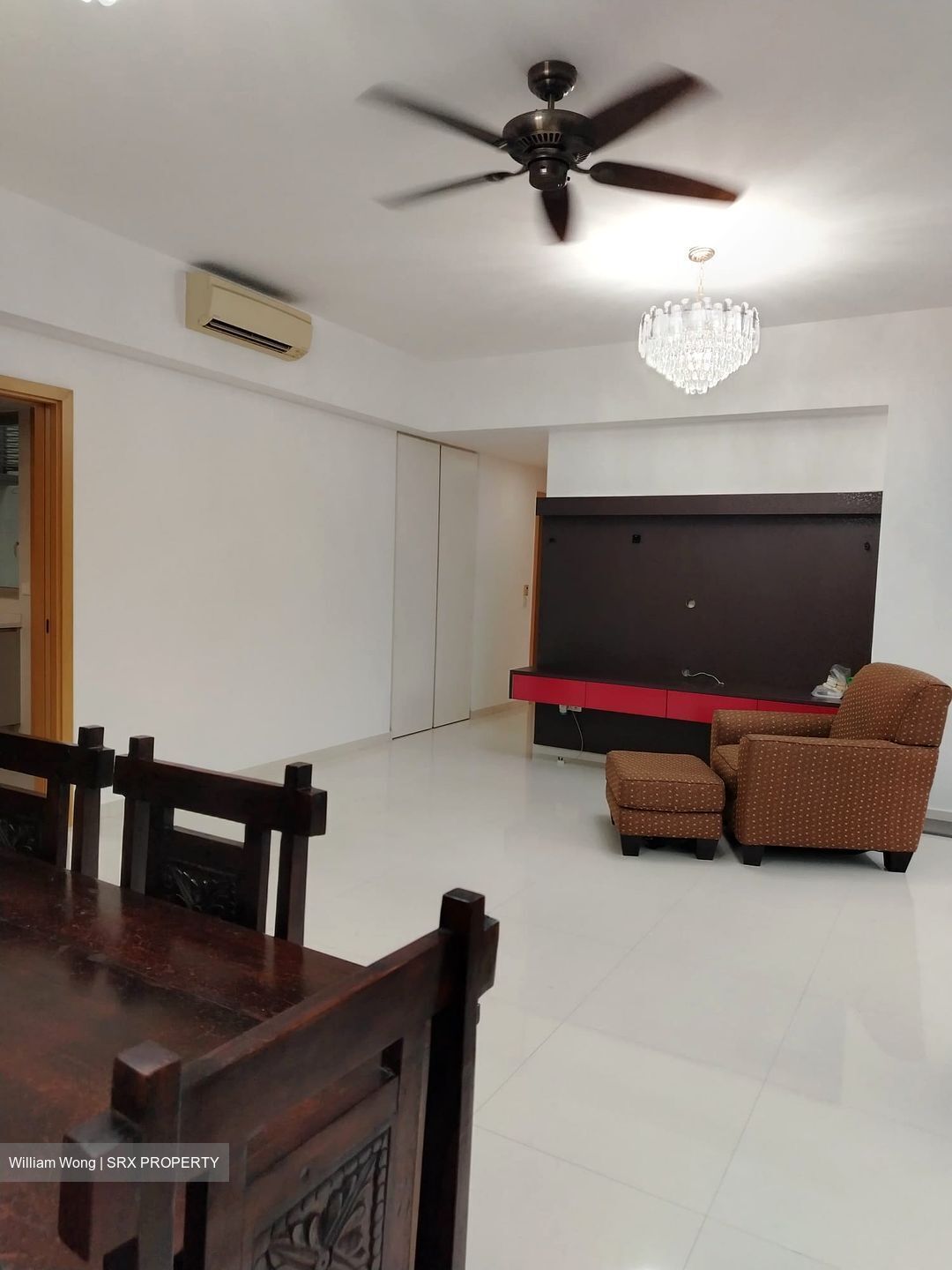 Livia (D18), Condominium #635349151